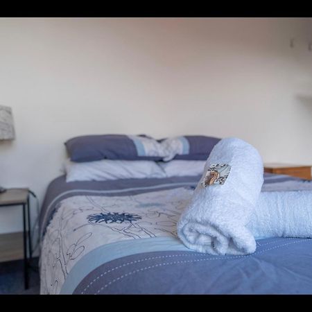 Te Anau Holiday Home - Free Wifi - Free Bikes & Kayaks - Short Walk To Lake & Town - Top Views Екстер'єр фото