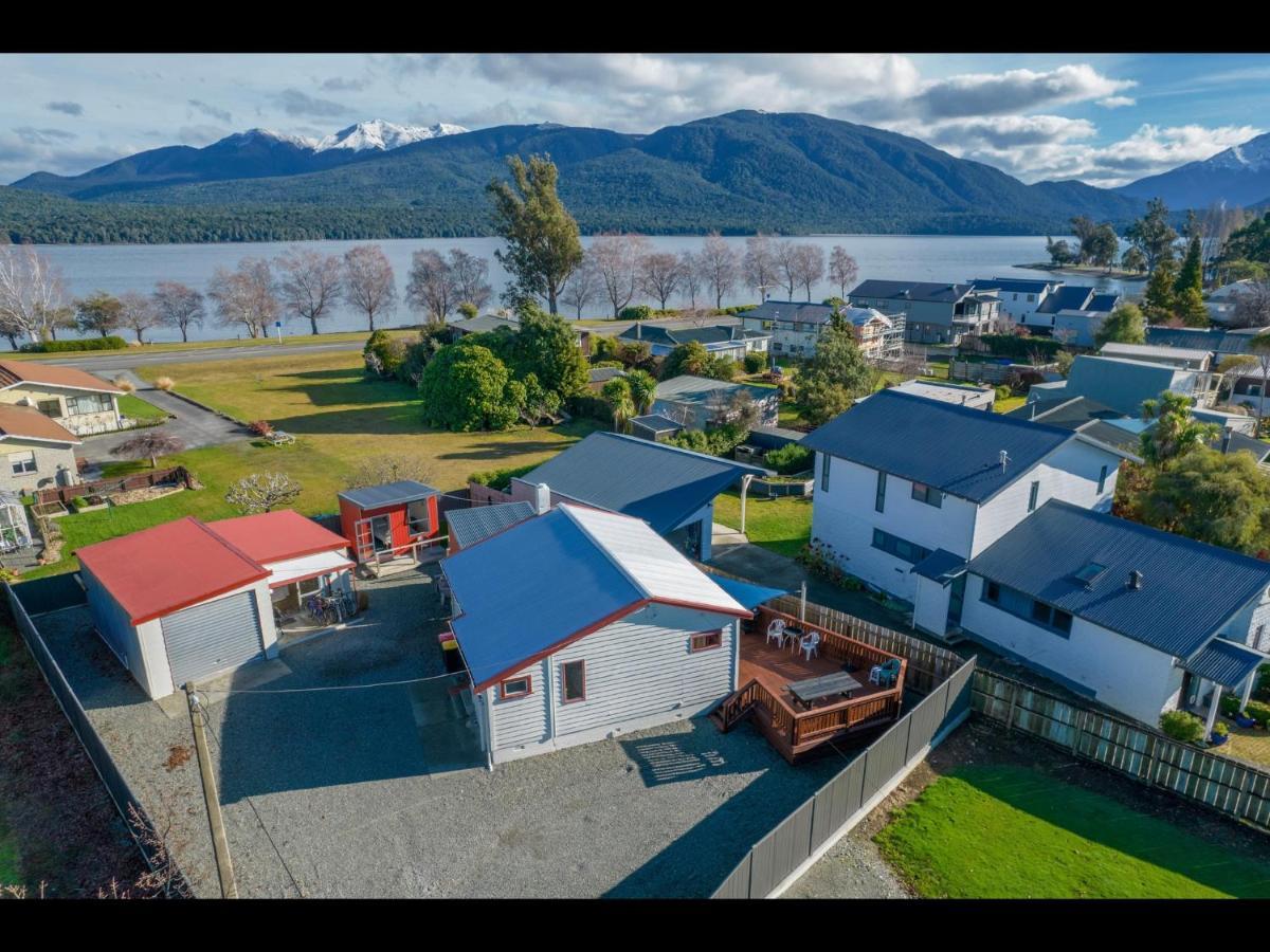 Te Anau Holiday Home - Free Wifi - Free Bikes & Kayaks - Short Walk To Lake & Town - Top Views Екстер'єр фото