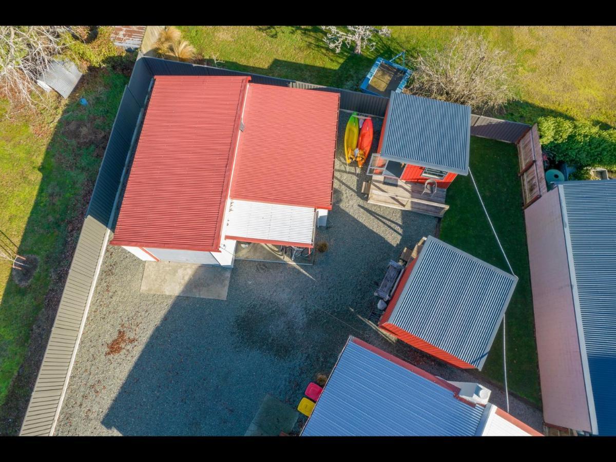 Te Anau Holiday Home - Free Wifi - Free Bikes & Kayaks - Short Walk To Lake & Town - Top Views Екстер'єр фото