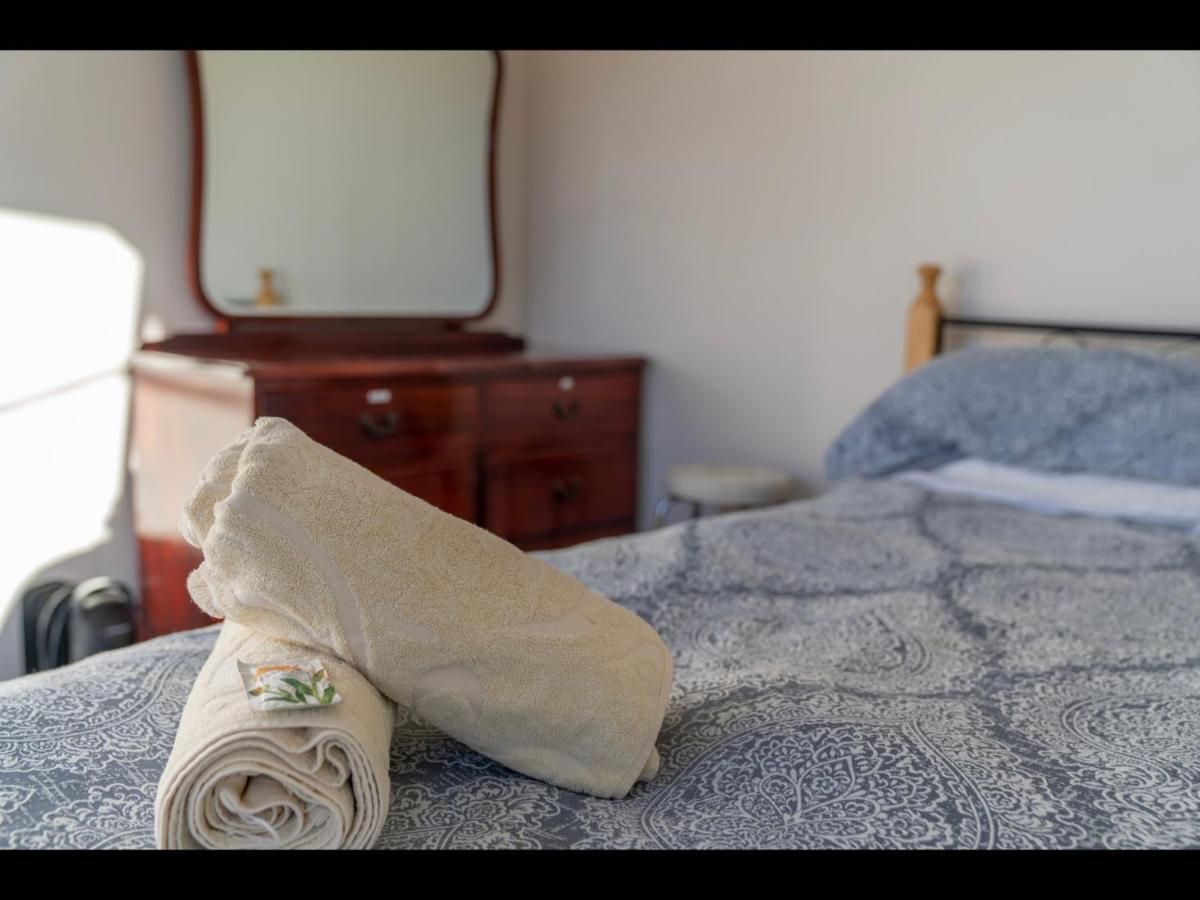 Te Anau Holiday Home - Free Wifi - Free Bikes & Kayaks - Short Walk To Lake & Town - Top Views Екстер'єр фото